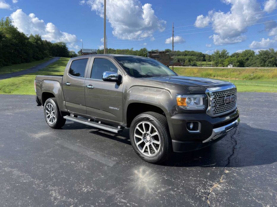 GMC Canyon AT4 Crew Cab      2021