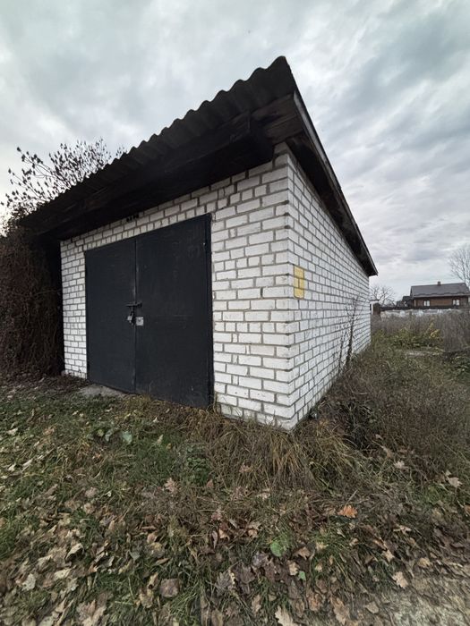 Продам гараж цегляний в центрі міста