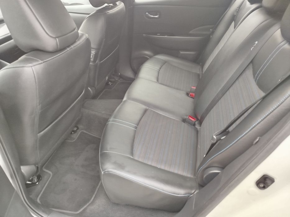 Продам Ніссан LiаF.