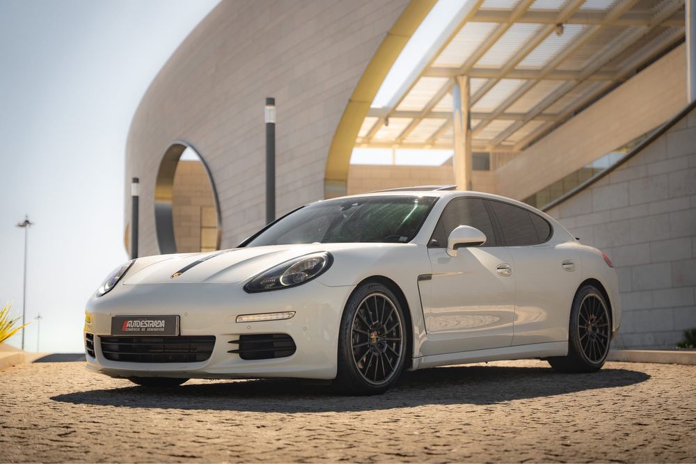 Porsche Panamera disel 300cv