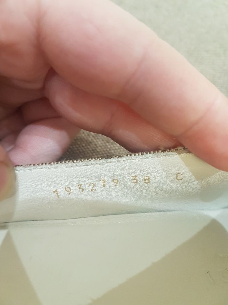 gucci brown leather gg web canvas flats