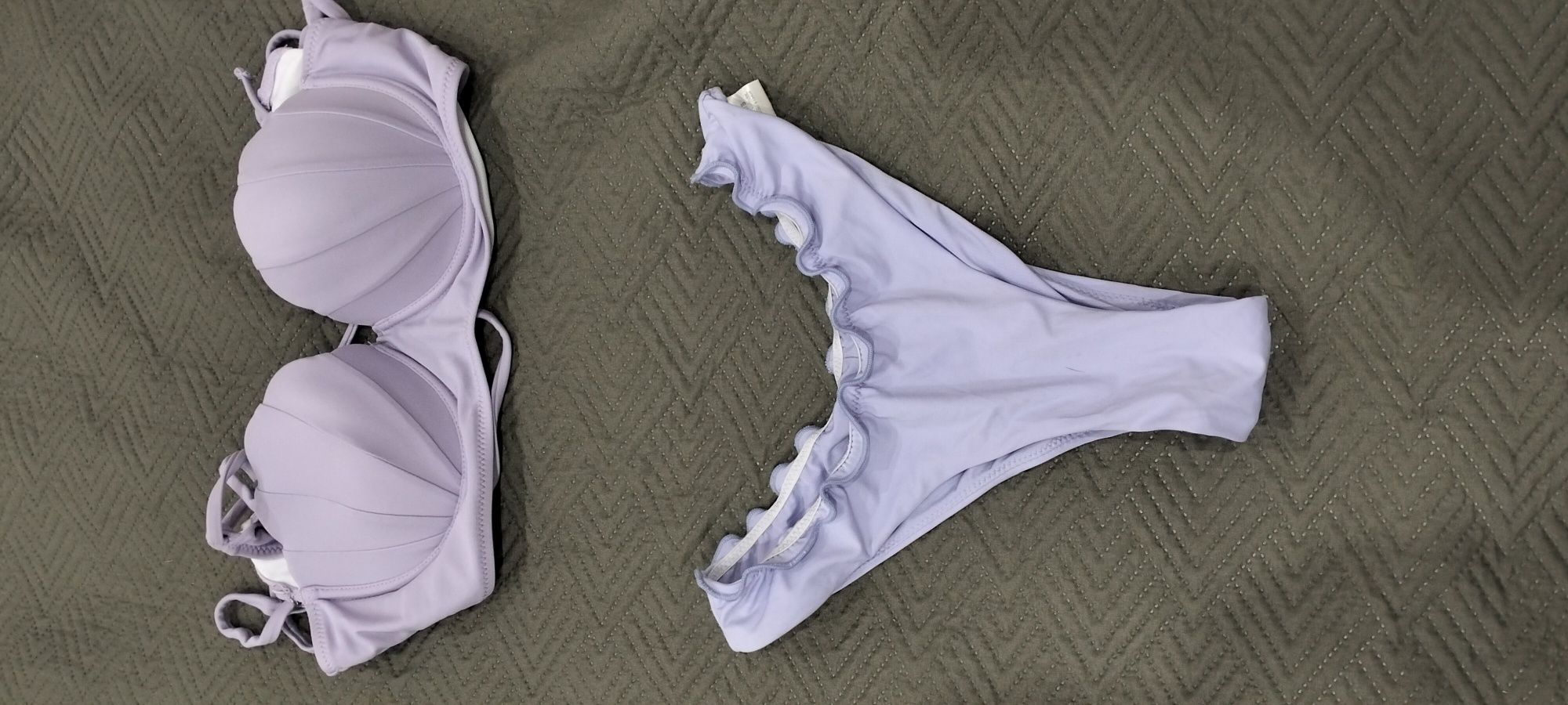 Bikinis diversos