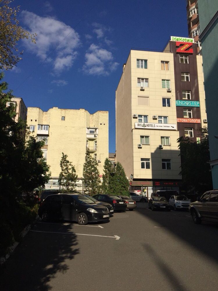 Подобово погодинно Київ 1 кім/ж.д.Вокзал Центр Саксаганського 129В/Своя