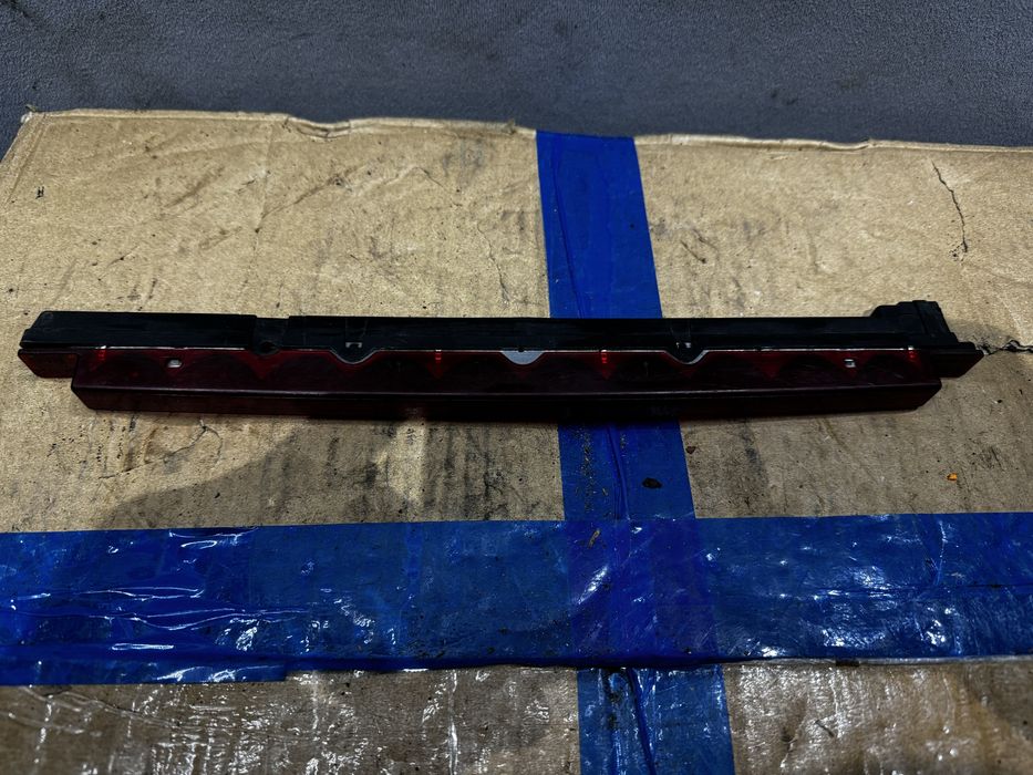 Дополнительный стоп сигнал Audi A6 C5