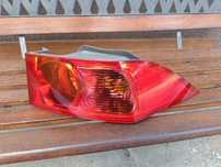 Honda Accord VII 7 gen lampa w błotnik prawa sedan tył przedlift