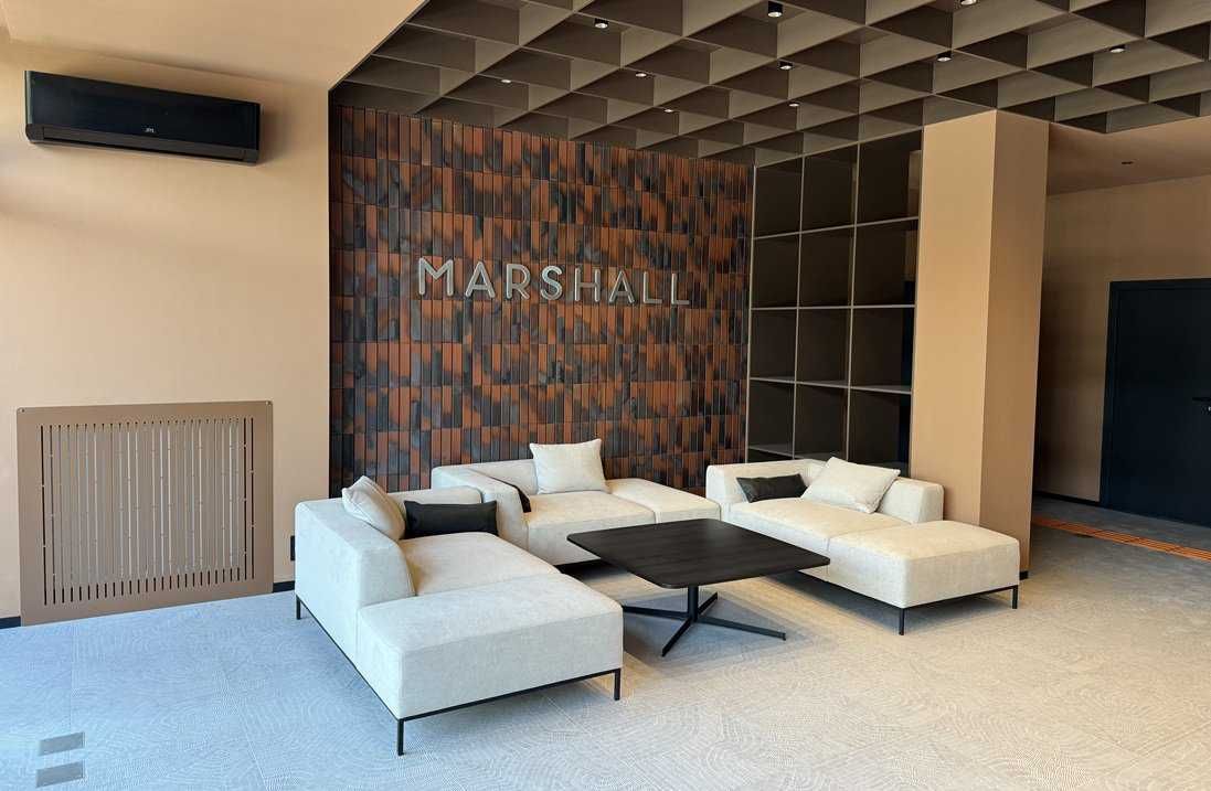 Продам 2к квартиру ЖК MARSHALL Маршал Победа 5 2 окна