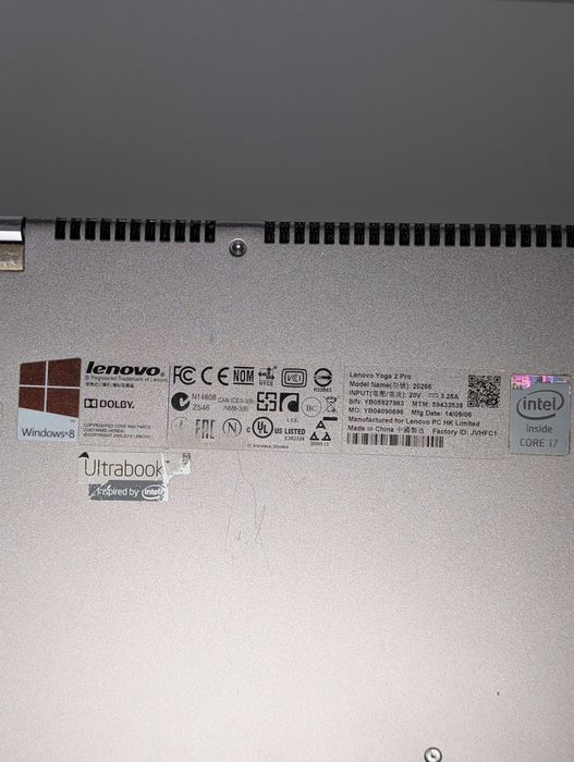 Laptop Lenovo Yoga 2 Pro (problem z ekranem)