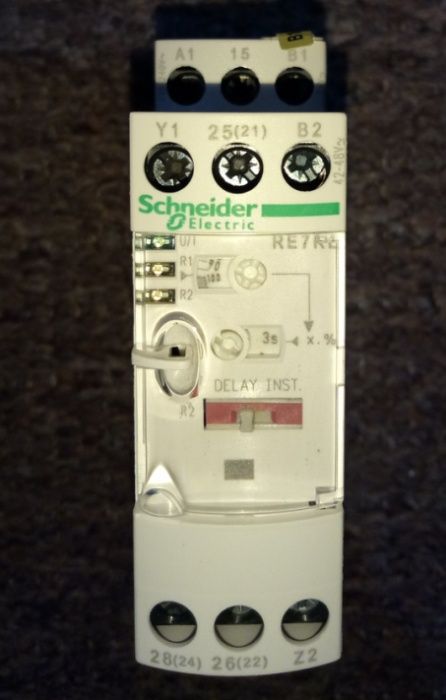 Реле времени RE7RL13BU Schneider Electric