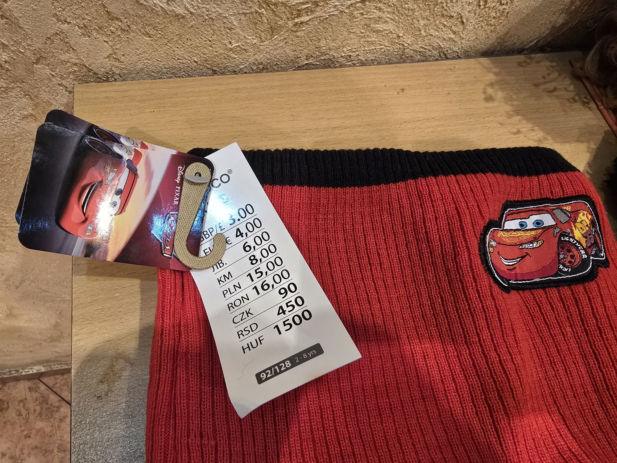 Komplet czapka z szalikiem McQueen