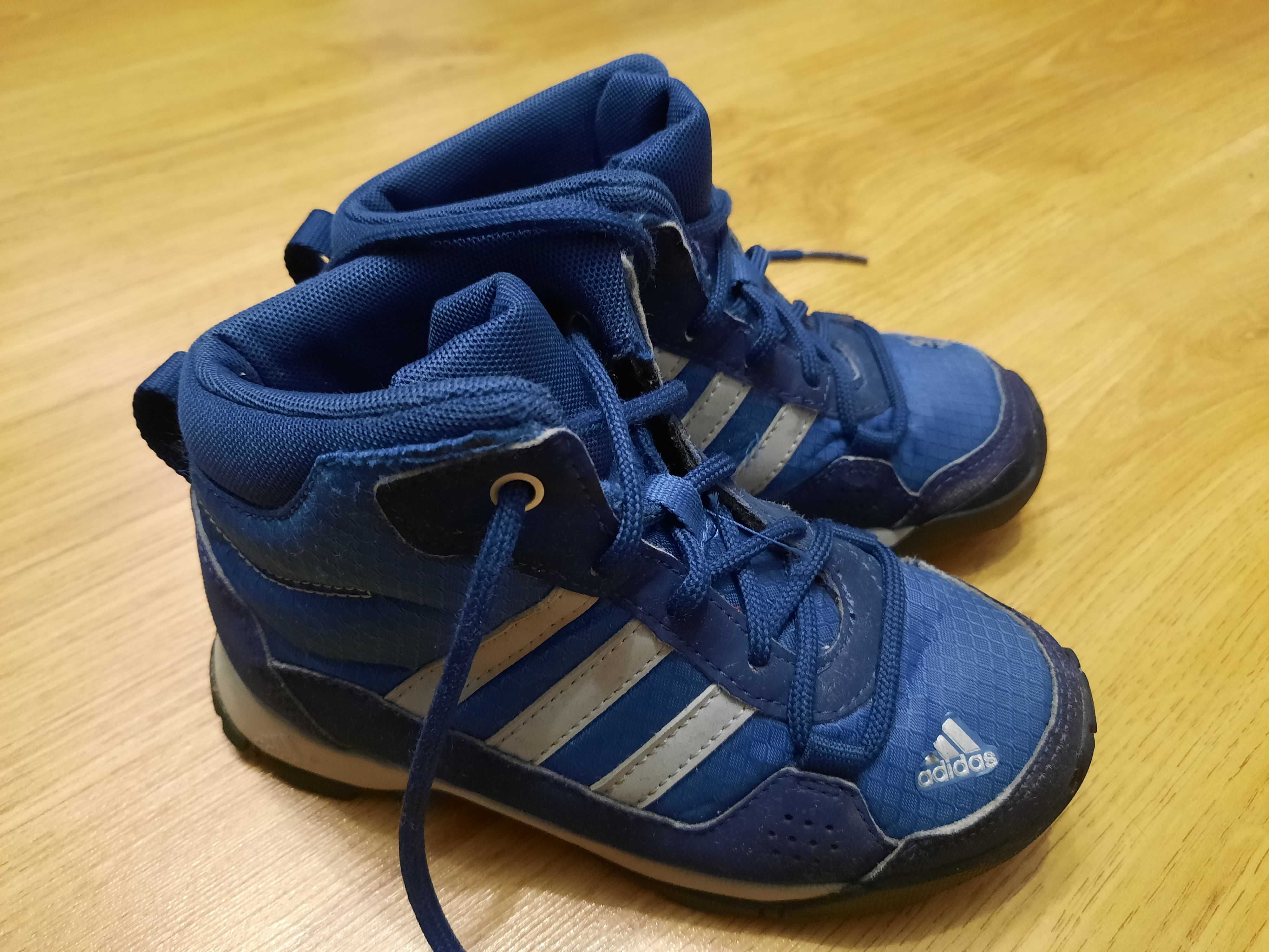 Buty Adidas terrex 28