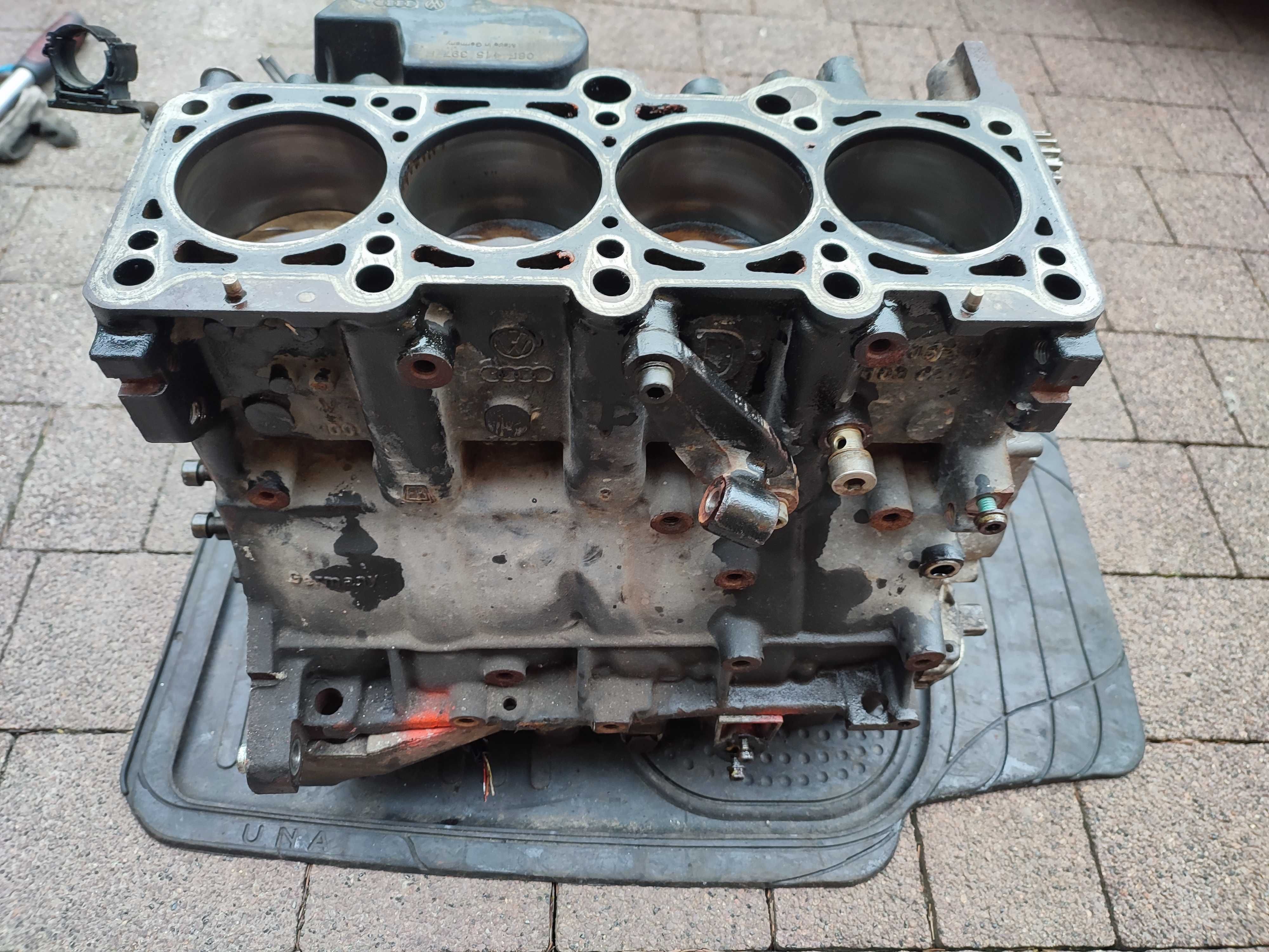 Blok Silnika 2.0TFSI 200km AXX VW Golf 5 GTI Audi A3 8P