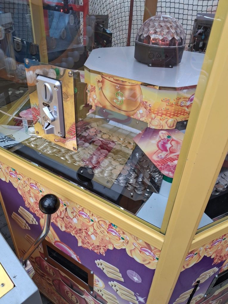 Coin Pusher - automat zarobkowy - 6 stanowisk