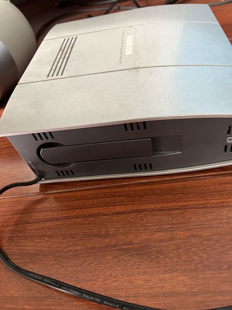 Digital wireless system THOMSON