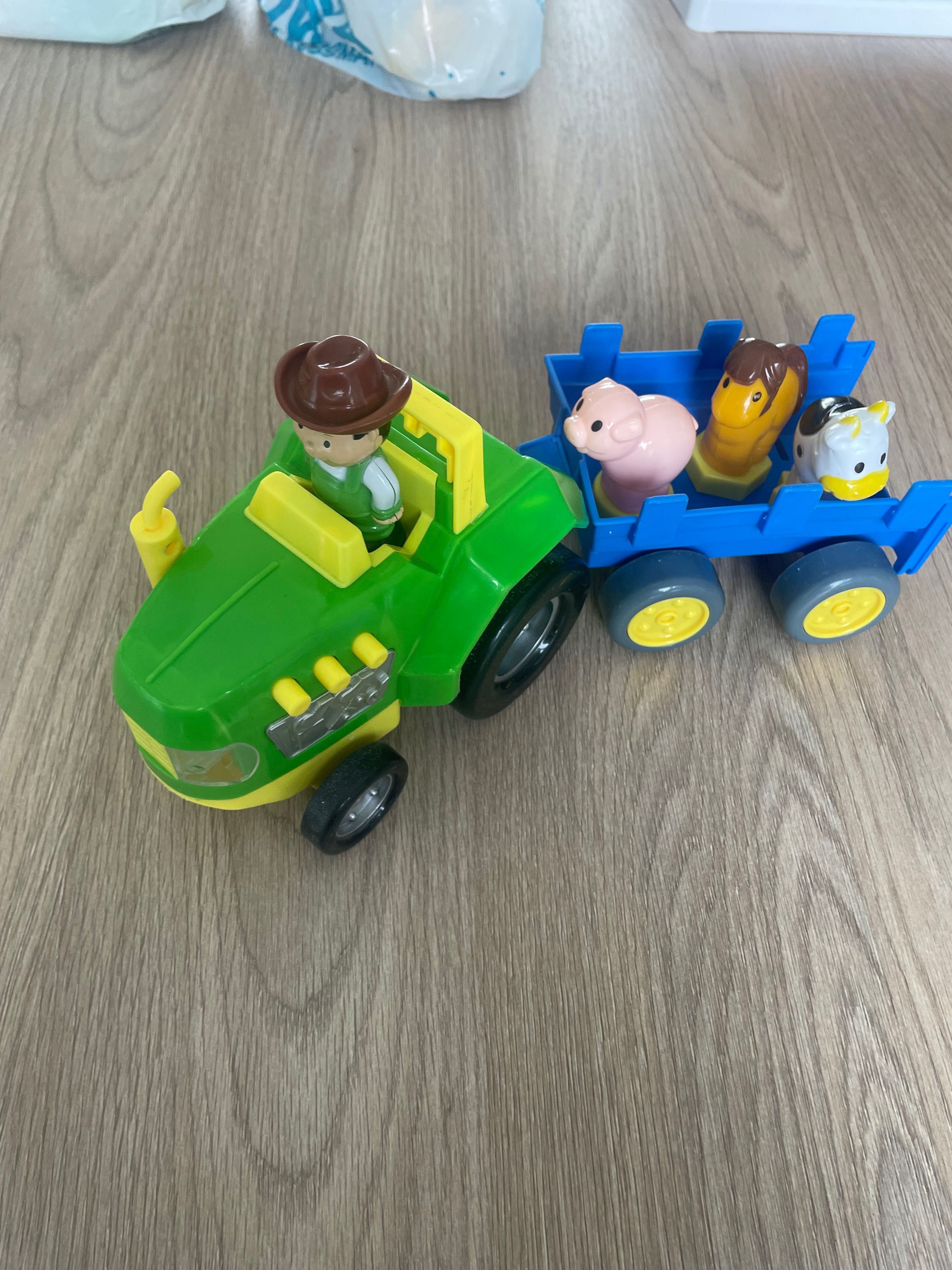 Traktor zabawka dla chlopca