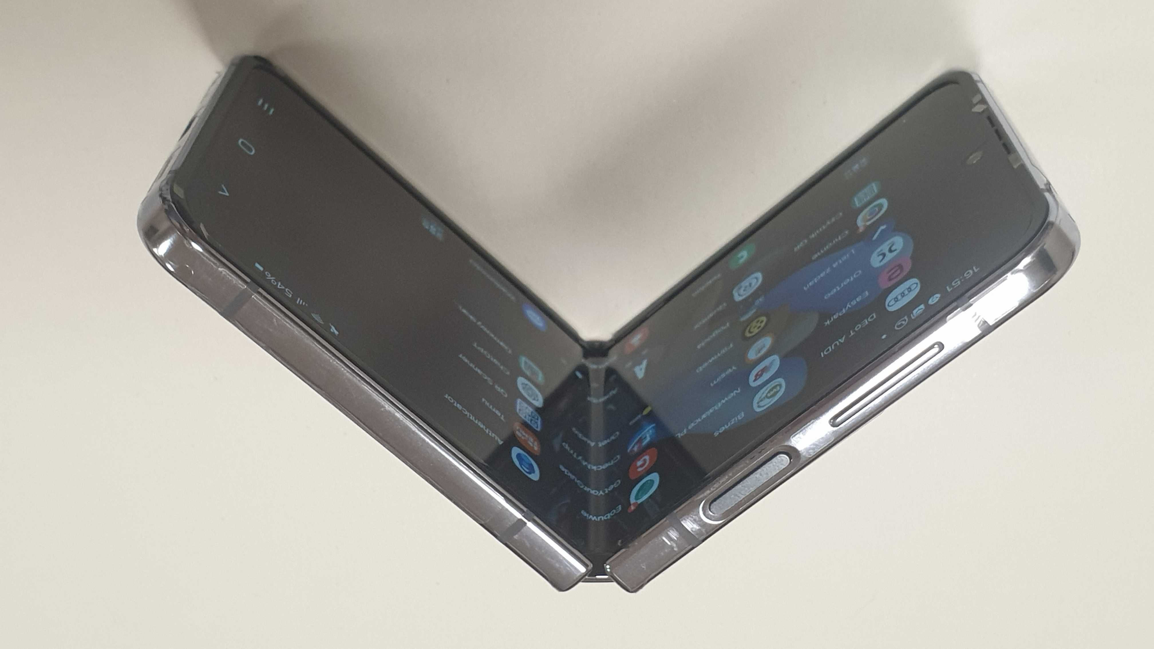 Samsung Galaxy Z Flip 4 WSZYSTKO NOWE