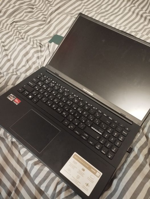 Asus Vivobook 15 Oled