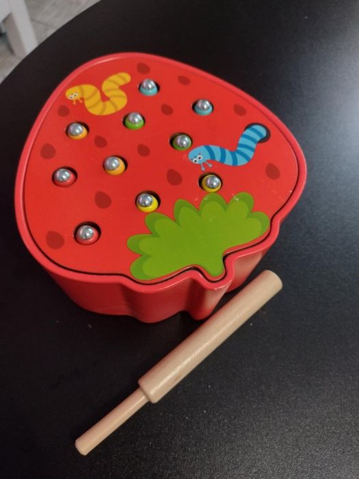 Zabawka magnetyczna drewniana