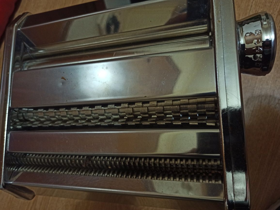 Maquina Cortar Massa 2mm