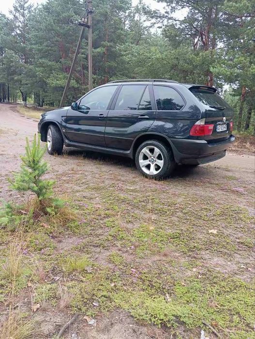 Продам бмв х5 е53