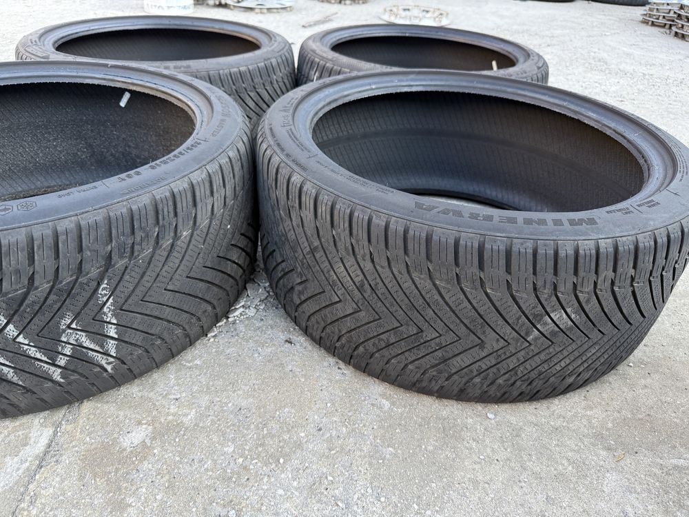 Z51*Komplet*MINERVA ALL Season*225/40/19 + 255/35/19 96Y*DOT2022*5mm