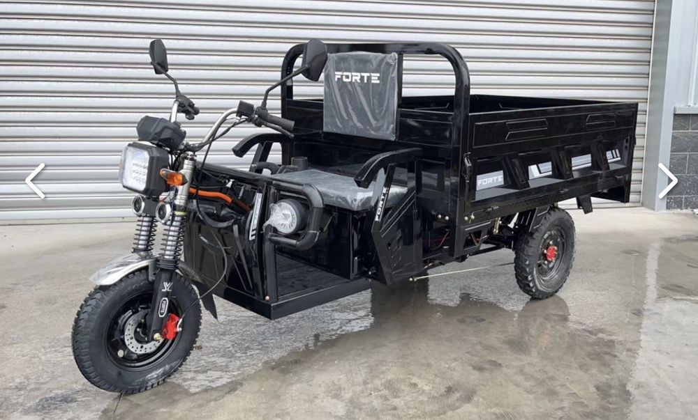 Трицикл ForteJB-1500 чорний