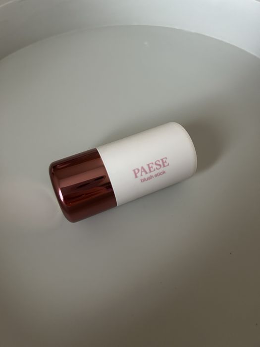 Masełkowy róż w sticku Paese 02 Bloom