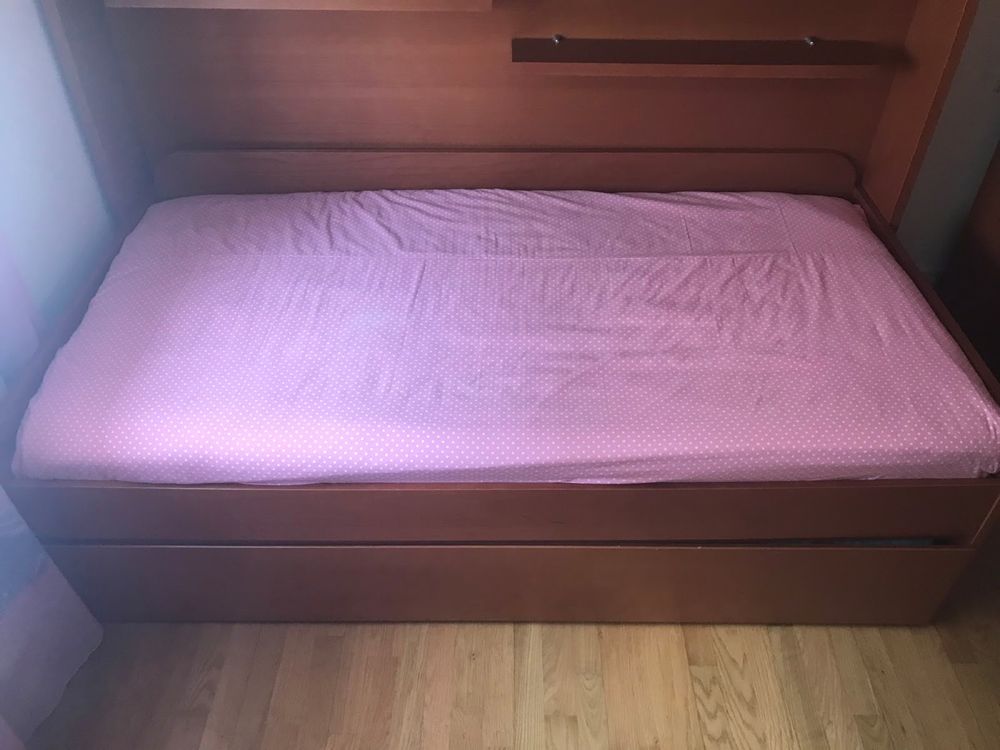 Cama studio + 2 colchoes