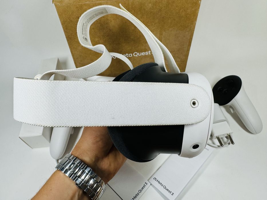 Meta Quest 3 128GB VR Очки виртуальной реальности