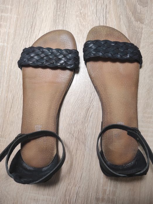 Босоніжки шкіряні Vera Pelle