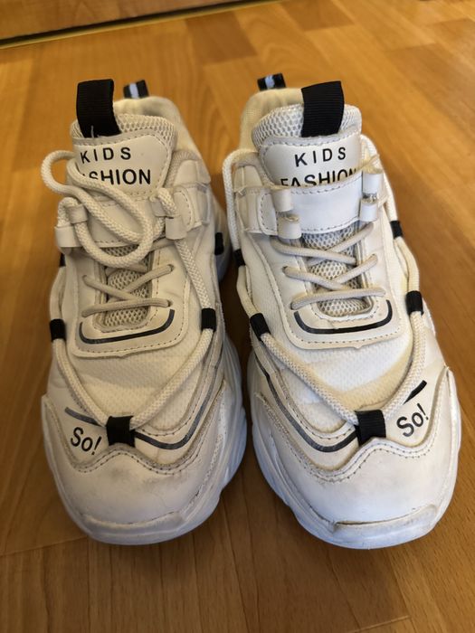 Кросівки білі демисезонні для дівчинки