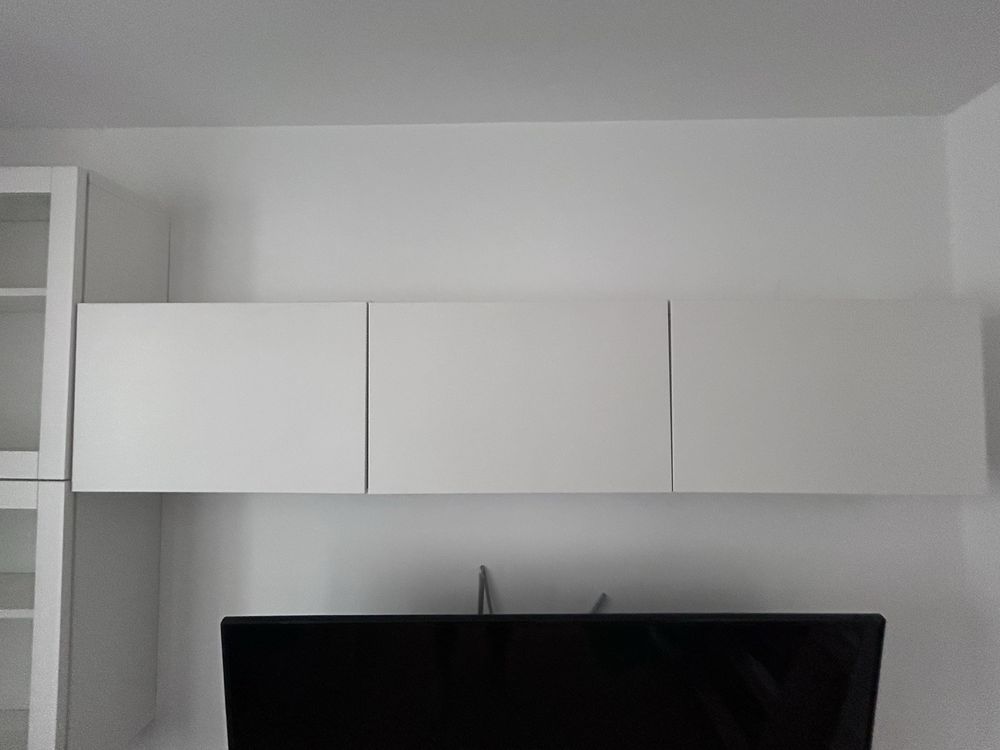 Szafka pod TV.