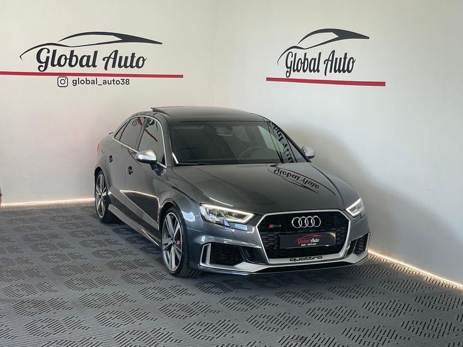 Audi RS3 Limousine 2.5 TFSI quattro S tronic