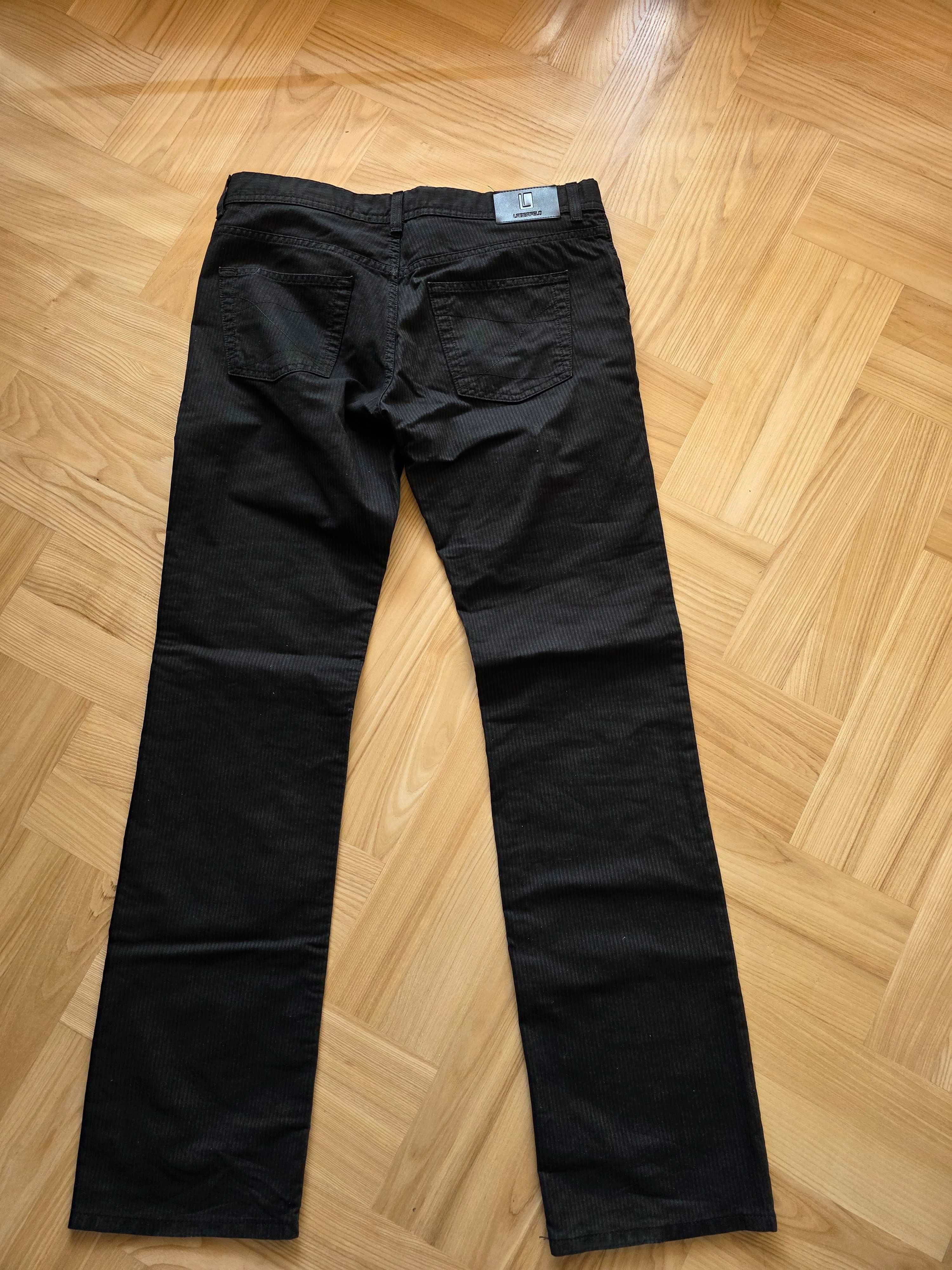 Spodnie męskie Karl Lagerfeld, czarne, rozm. 33/34 w b. dobrym stanie
