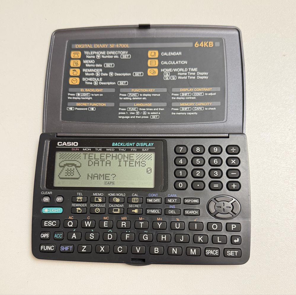 Organizer Casio SF-4700L 64KB lata 90 retro vintage