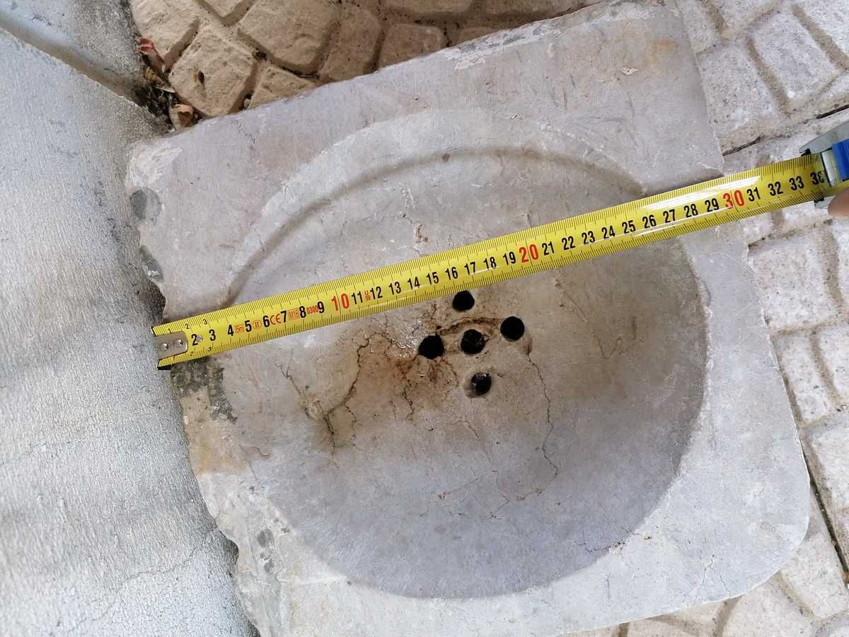 Bacia / lavatório de pedra - ideal para jardim