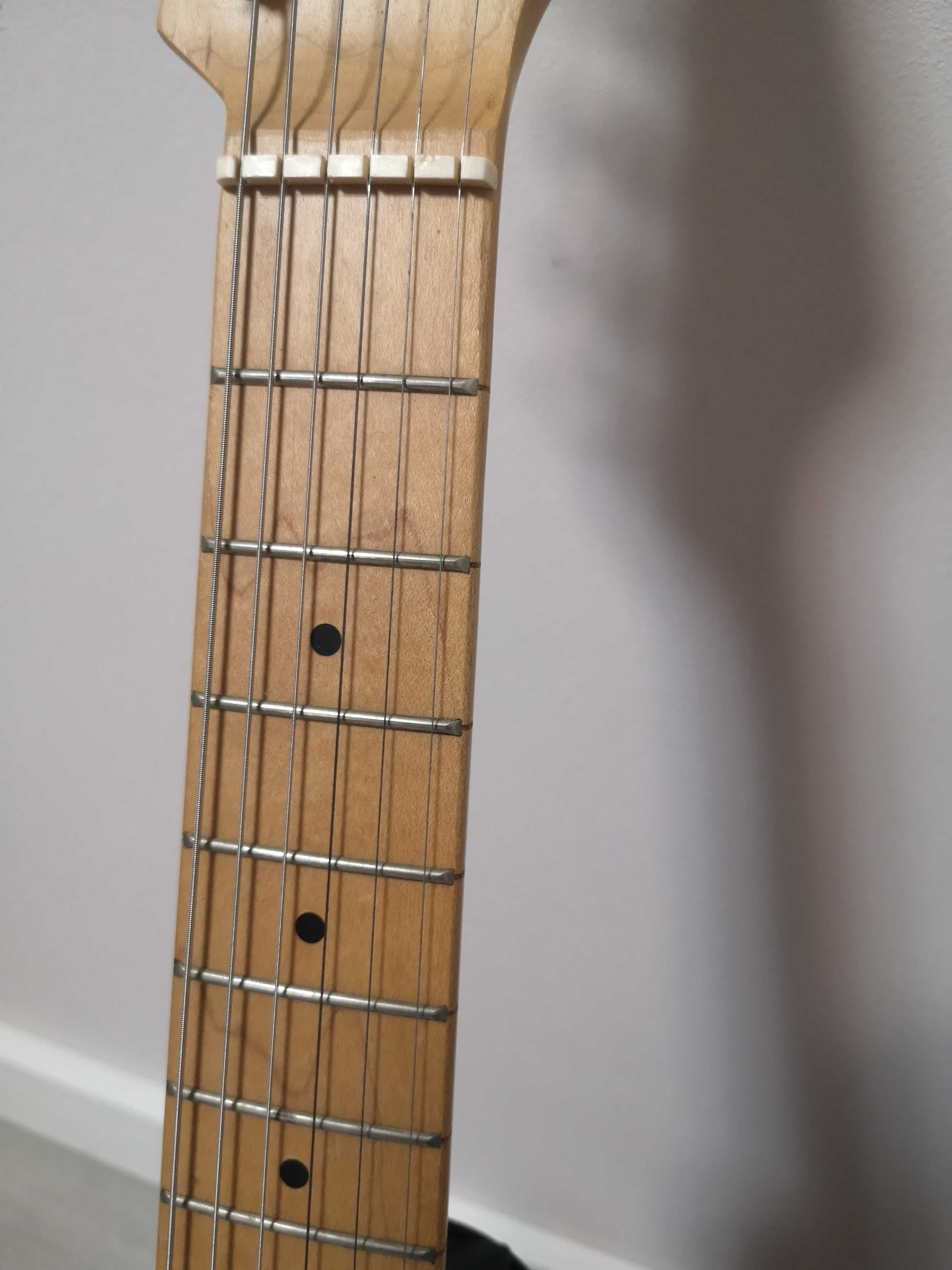 Gitara elektryczna 3/4