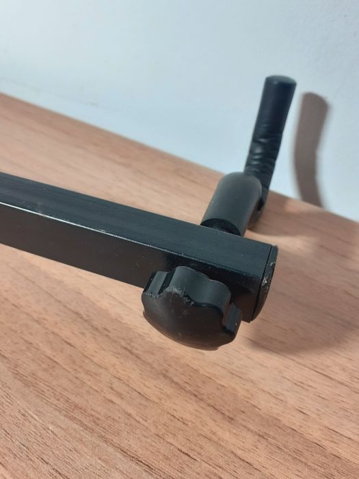 Wieszak statyw gitarowy na ścianę Warwick Rockstand