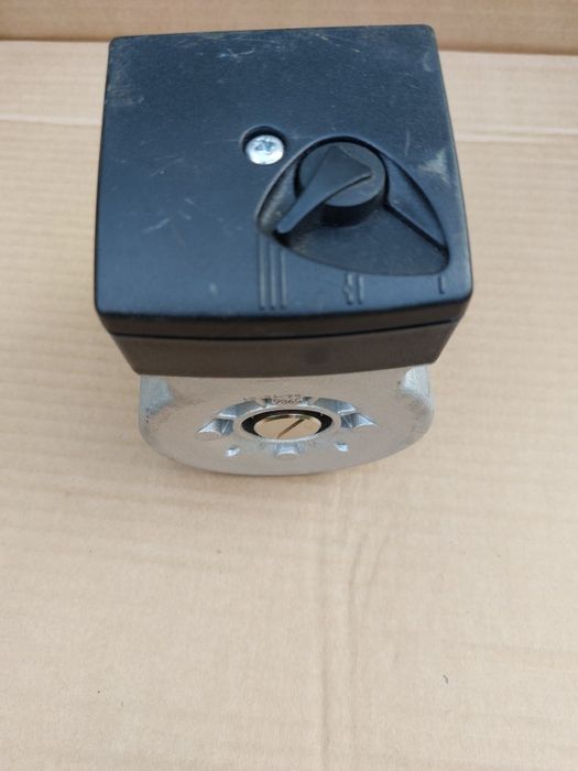 silnik serwisowy Grundfos UPS 15-60 S1 95Watt MOTORPUMPE