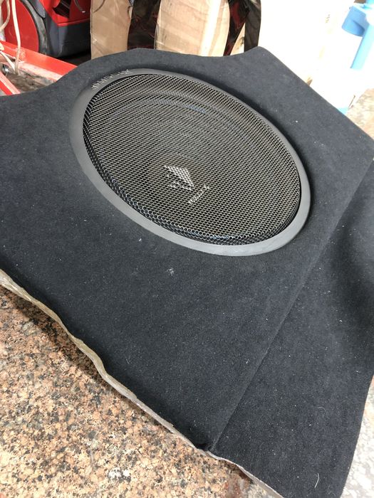 Сабвуфер стелс мерседес w210