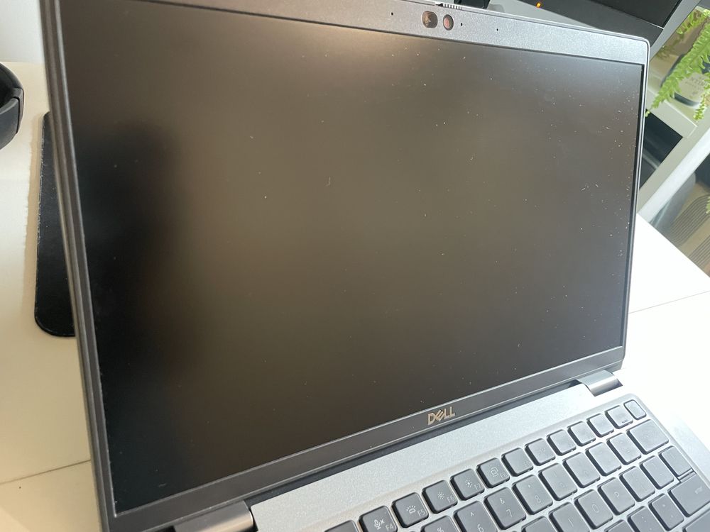 Laptop Dell latitude 5421 i7 32GB RAM windows 11 Pro