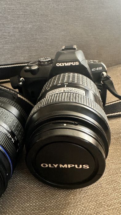 Фотоапарат Olimpus E410