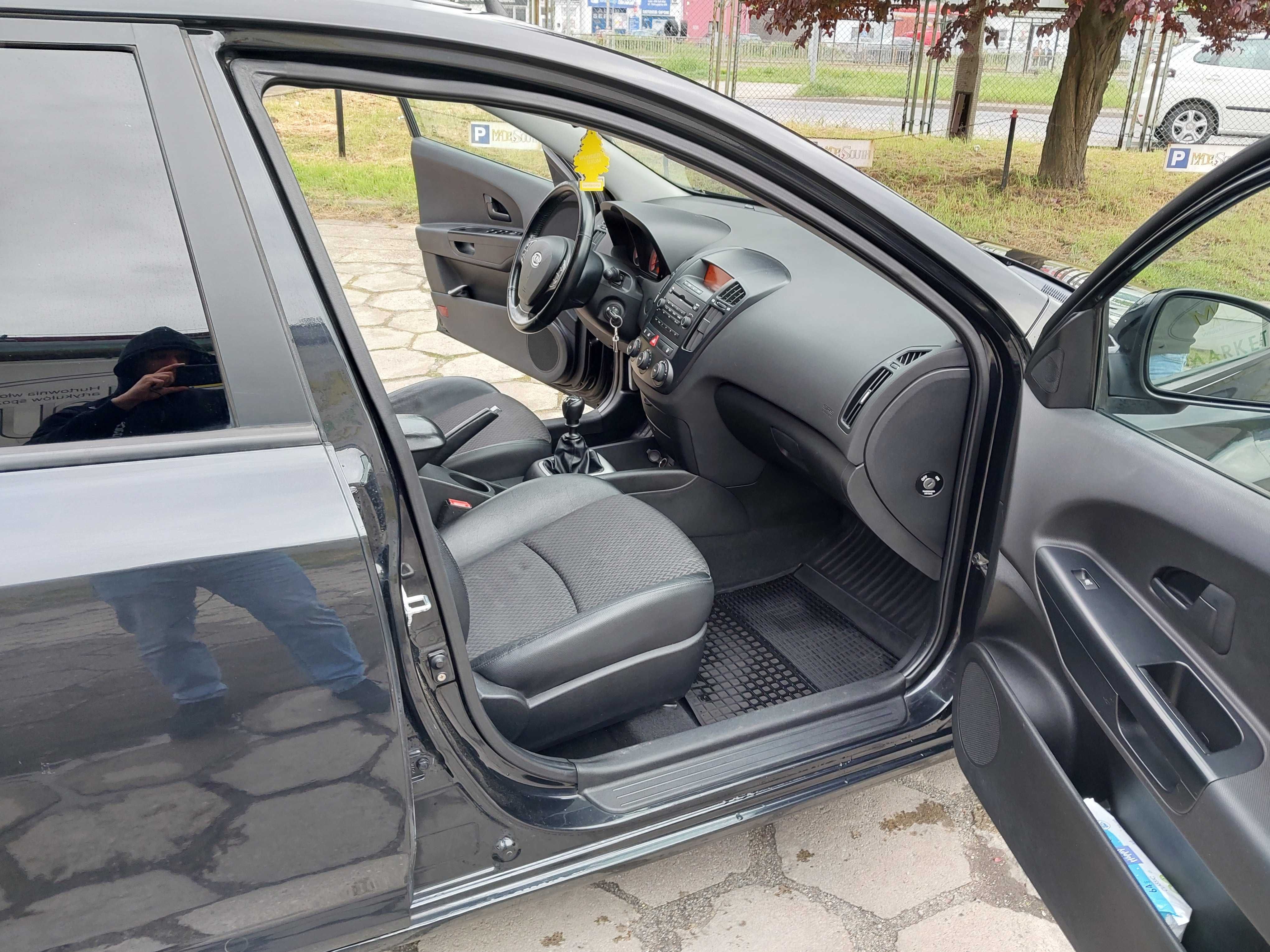 Kia ceed 1.6 gaz