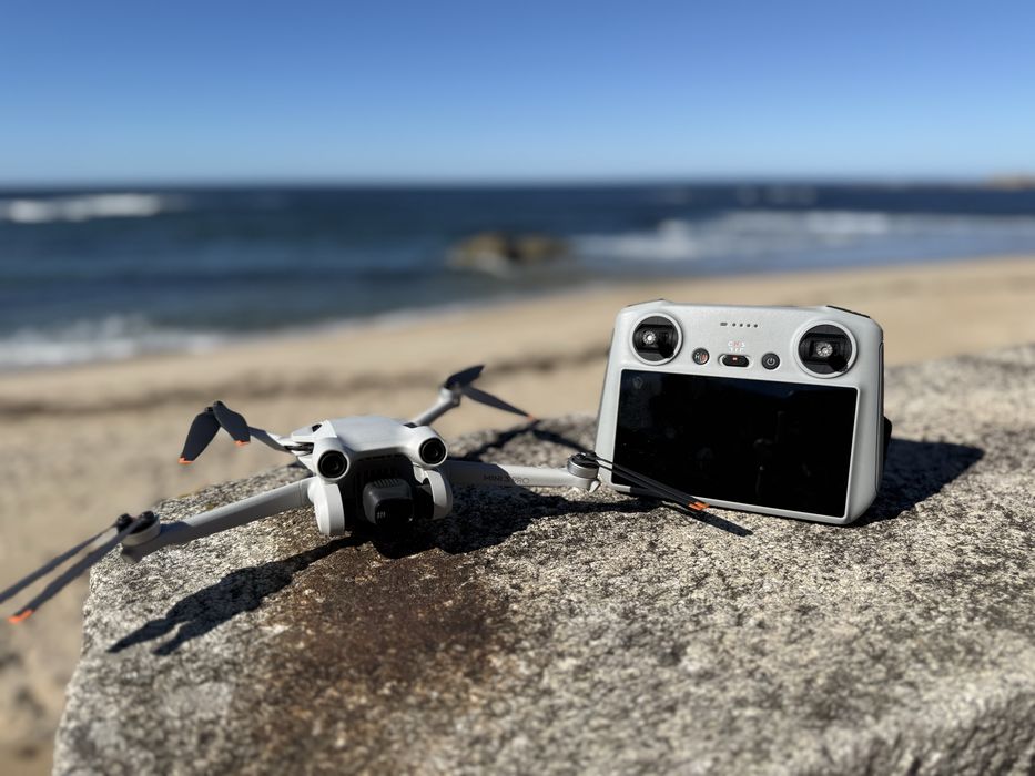 DJI Mini Pro 3 - Drone + Comando