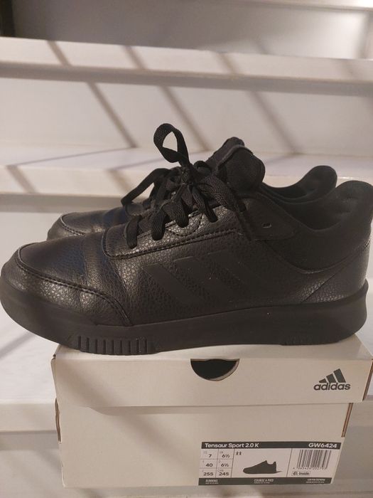 Buty sportowe adidas