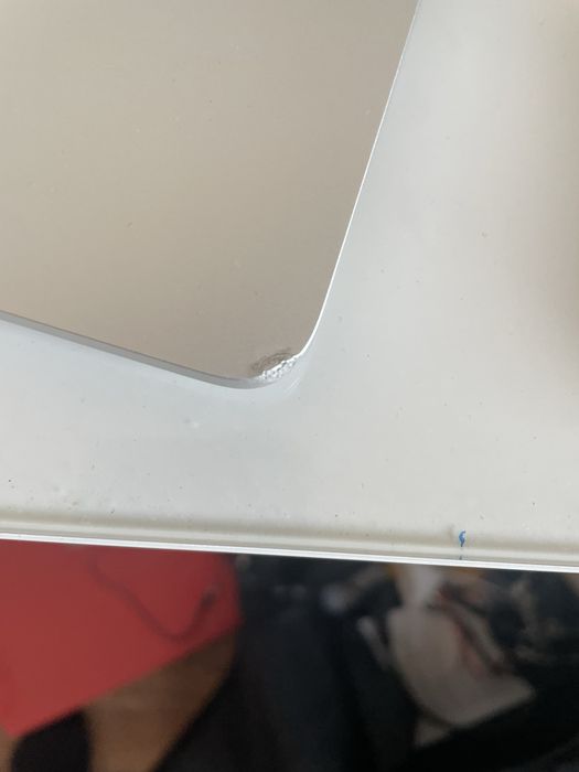 Macbook Pro touchbar 2017 bateria 182 cykle bez ICLOUD i5 8GB