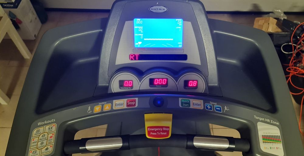 Profesjonalna bieżnia martix