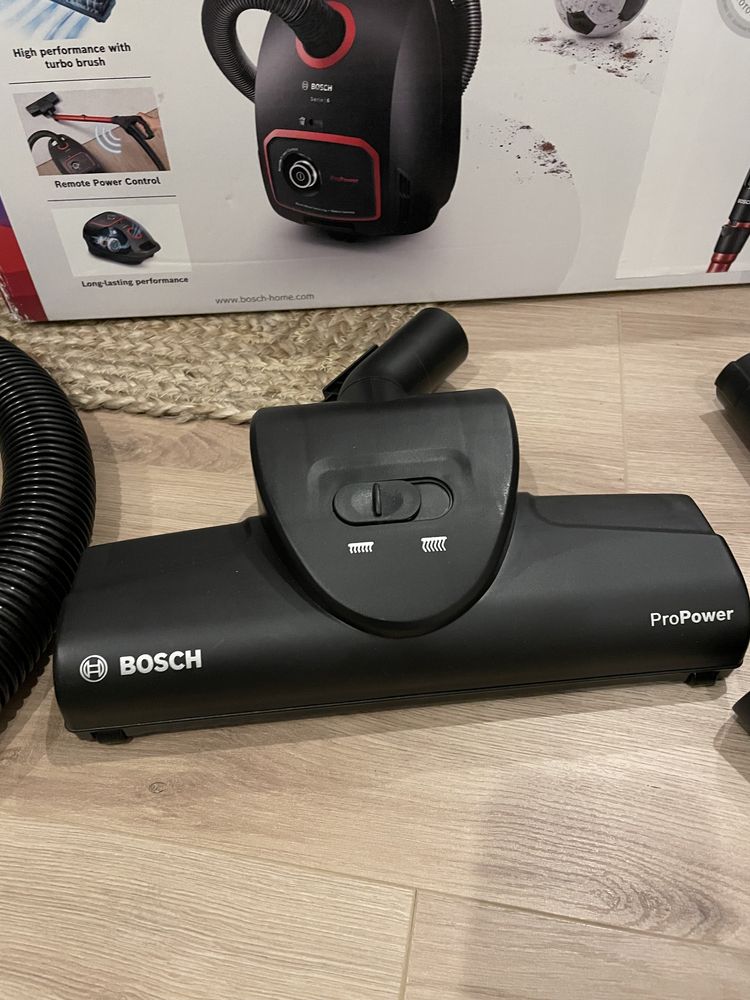 Aspirador BOSCH BGL6POW2 Séie 6 ProPower (76 dB - Saco de pó 4 L)