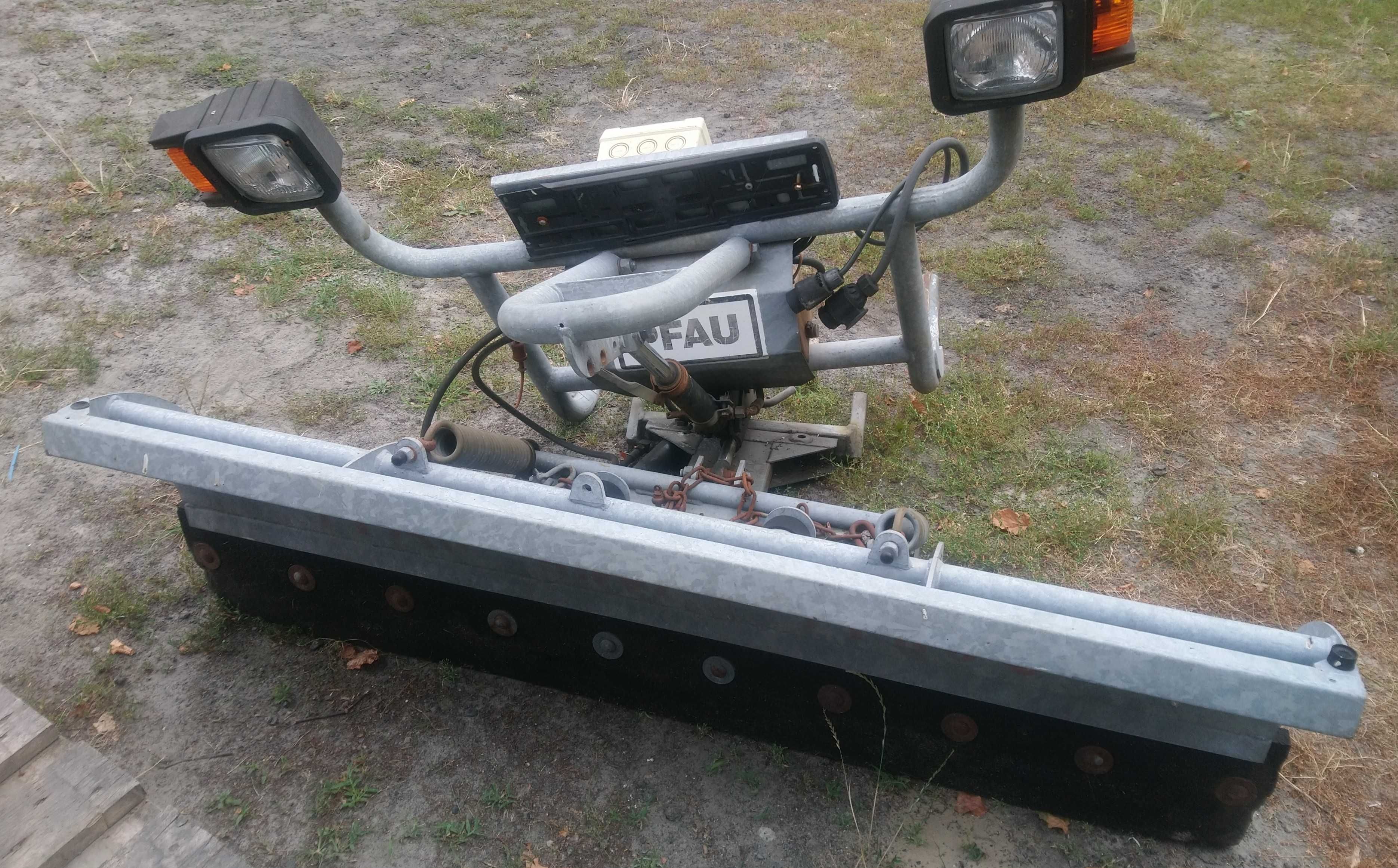 Pług do śniegu PFAU LBS suzuki 12V hydrauliczny docisk