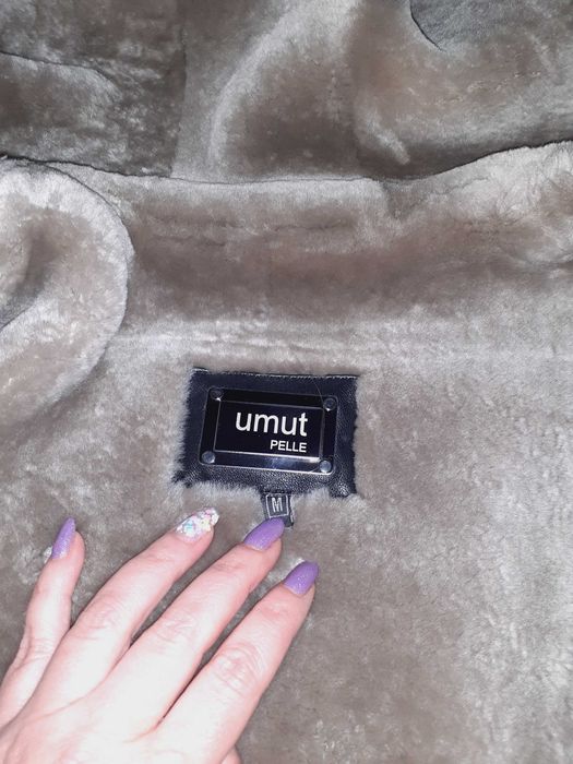 Продам женскую зимнюю кожанную дублёнку