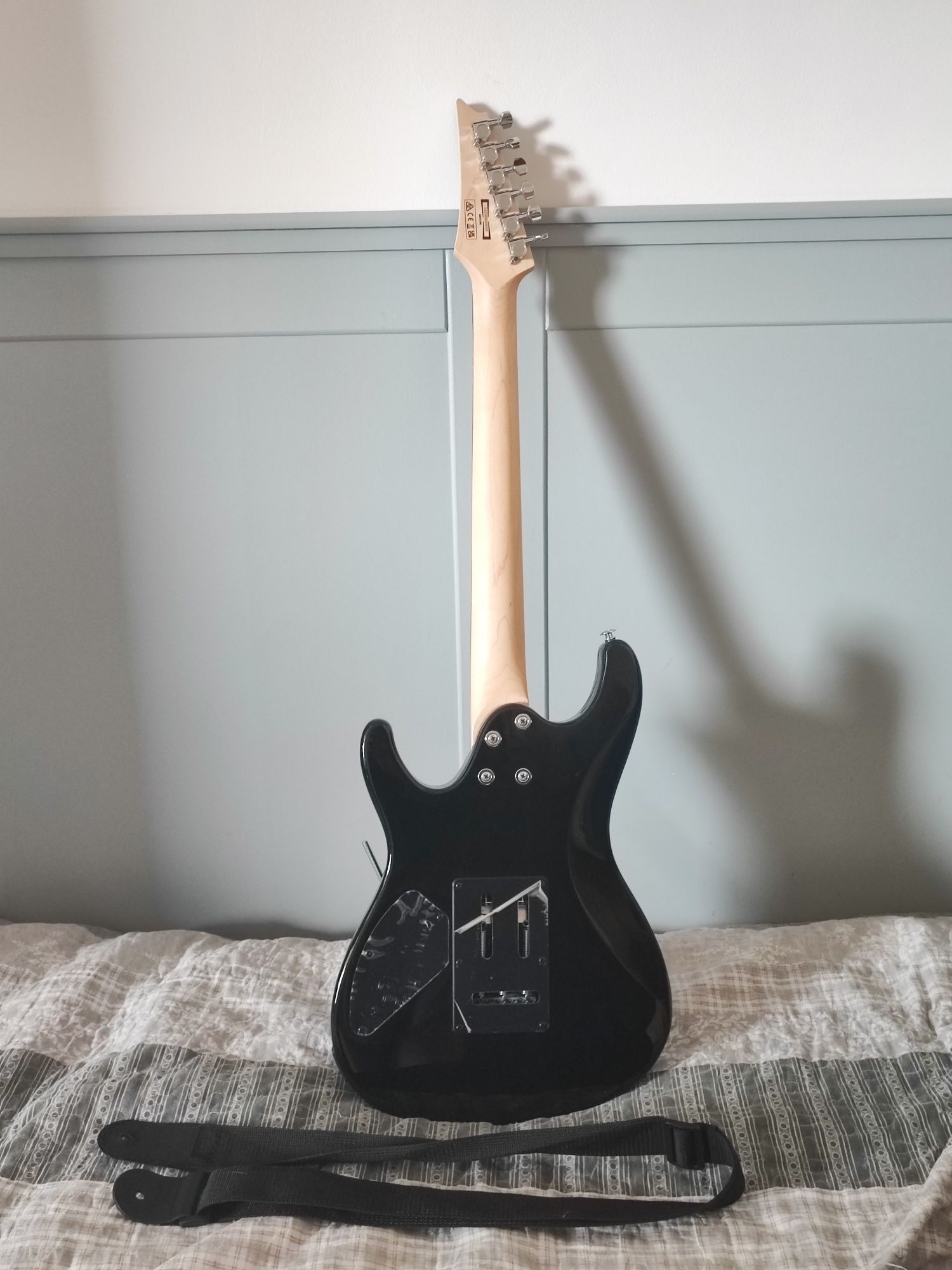 Gitara  Ibanez GSA60-BKN